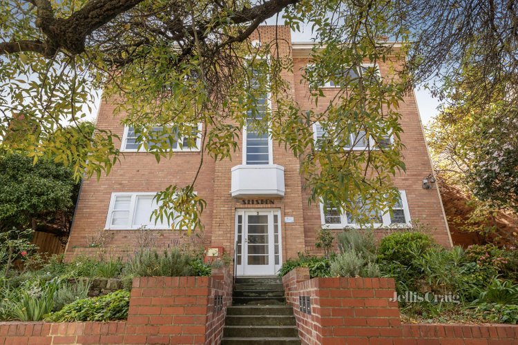 5 2 Coolullah Avenue South Yarra 3141