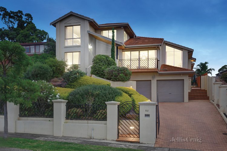 52 Dandallo Drive Eltham 3095
