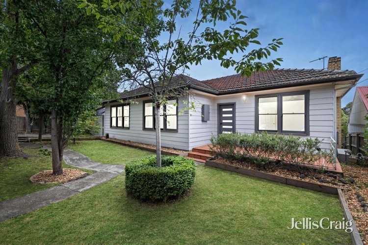 52 Efron Street Nunawading 3131