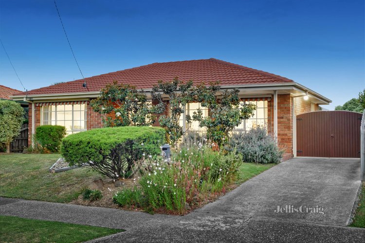 52 Elonera Avenue Greensborough 3088