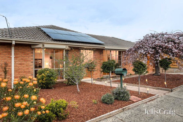 52 Frensham Road Watsonia 3087
