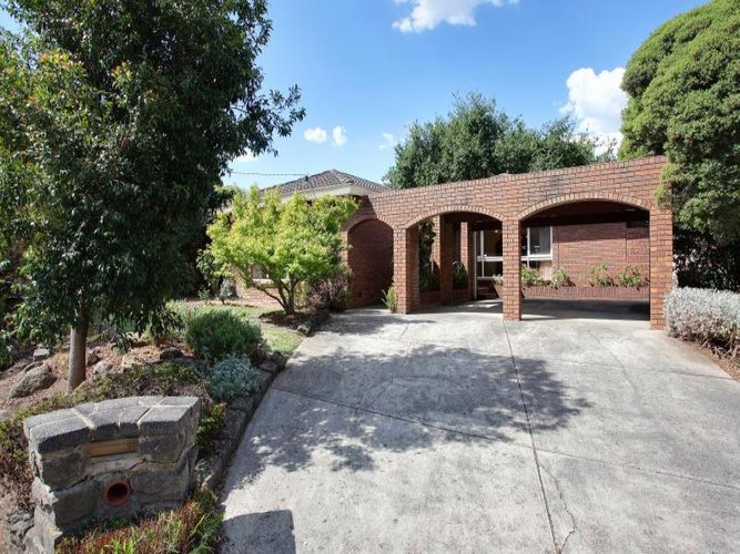 52 Highland Boulevard Ringwood 3134