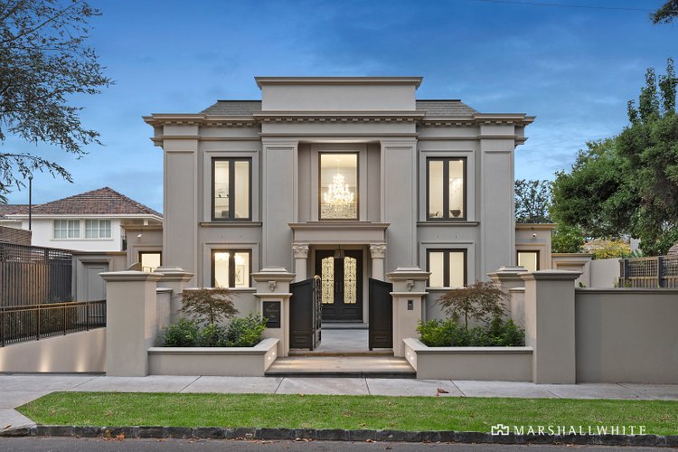52 Hopetoun Avenue