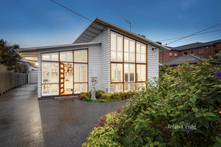 52 Mortimore Street Bentleigh 3204