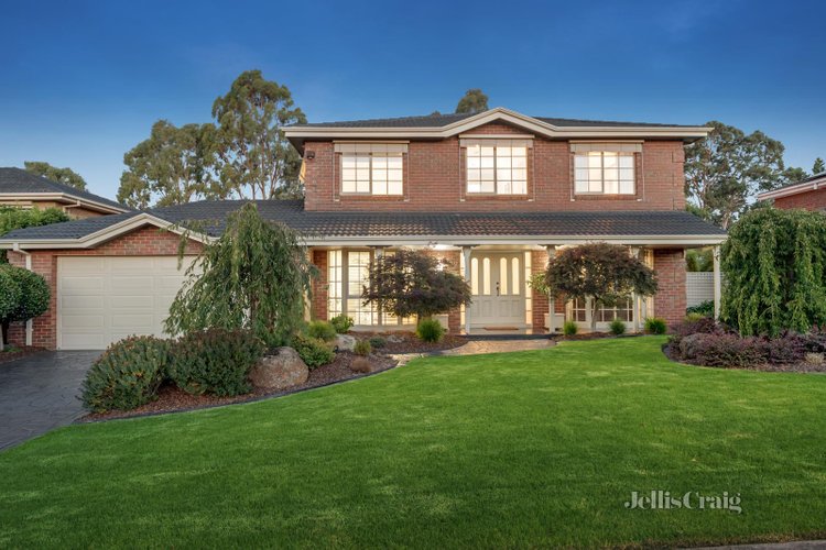 52 Newlands Crescent Doncaster East 3109
