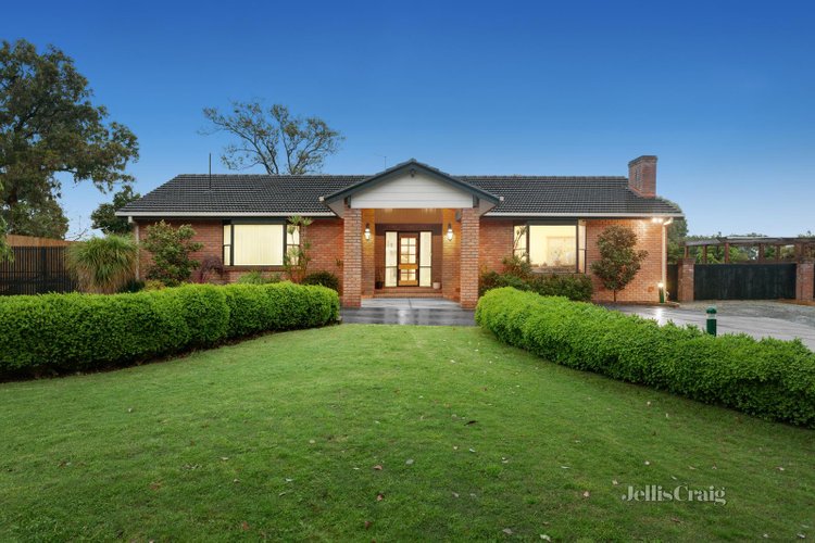 52 Oakland Drive Warrandyte 3113