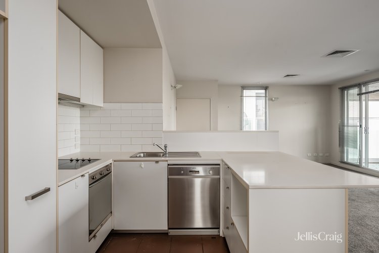 5/22 Byron Street North Melbourne 3051