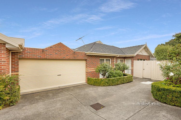 5 24-26 Renown Street Burwood 3125