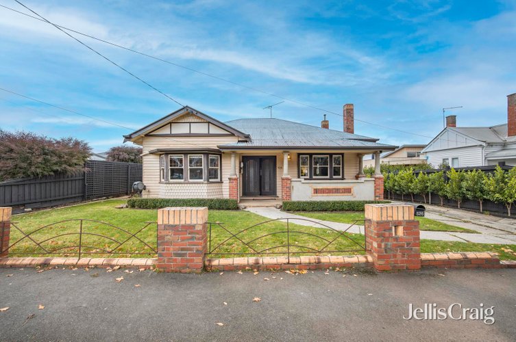 526 Eureka Street  Eureka 3350