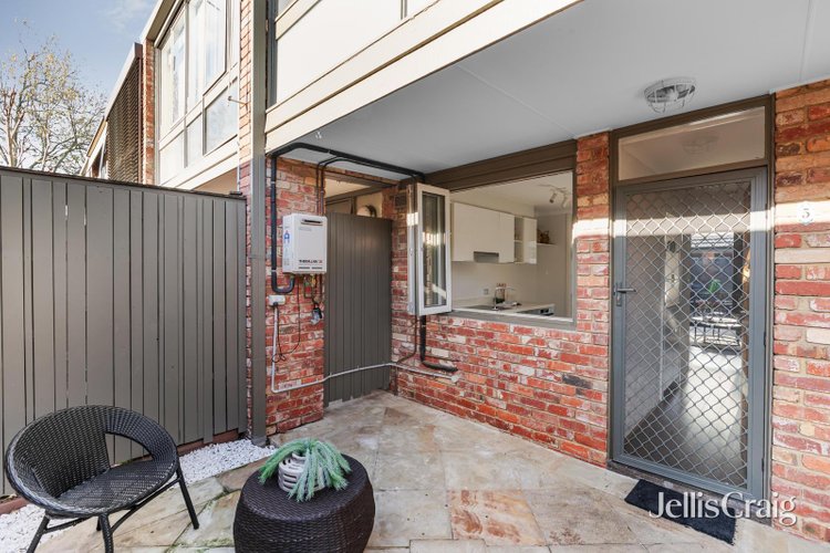 5 26 Gordon Street Deepdene 3103