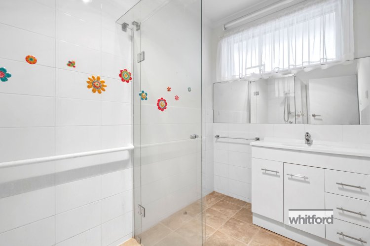 5/270A Pakington Street, Newtown