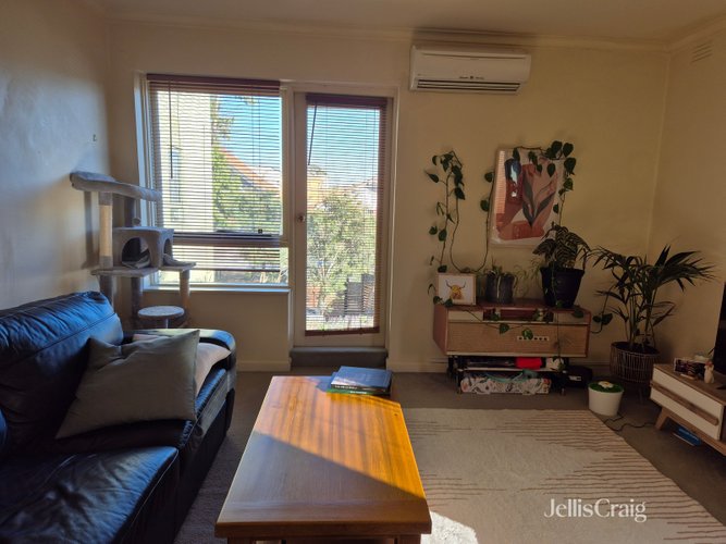 5/2B Loyola Avenue Brunswick 3056