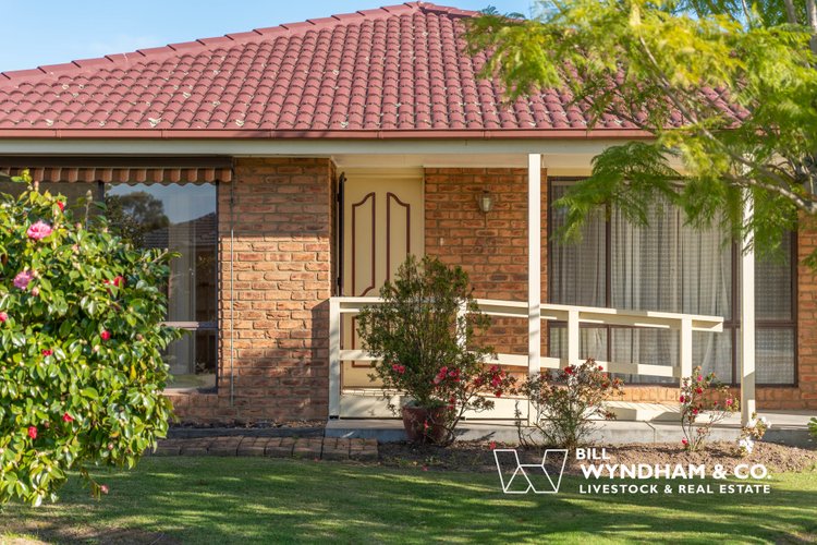 53 Balmoral Crescent, Eastwood
