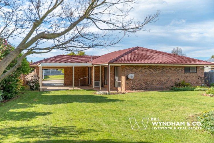 53 Balmoral Crescent, Eastwood