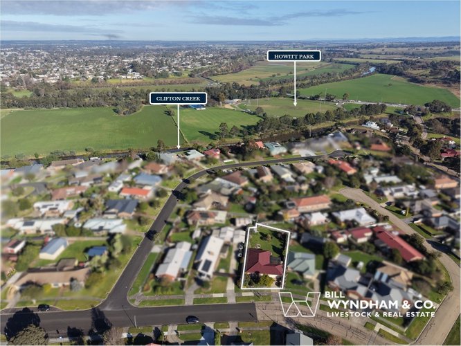 53 Balmoral Crescent, Eastwood