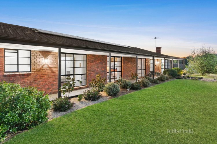 53 Glastonbury Drive Highton 3216