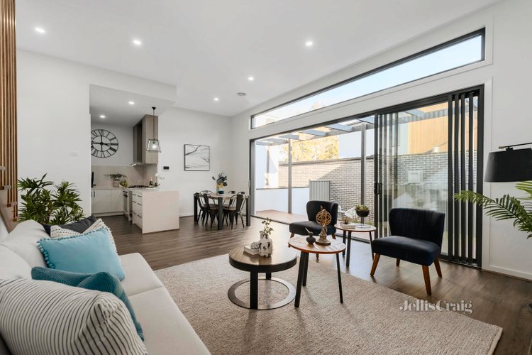 53 Pepperell Avenue Glen Waverley 3150