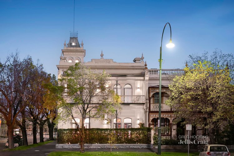 53 St Vincent Place Albert Park 3206