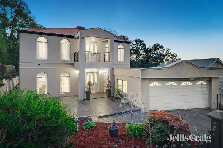 53 Tanbridge Way Warranwood 3134