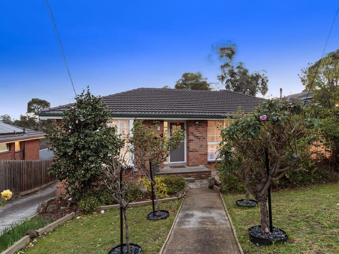 53 Woodville Road Mooroolbark 3138