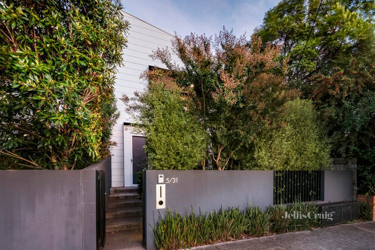 5 31 Strathalbyn Street Kew East 3102