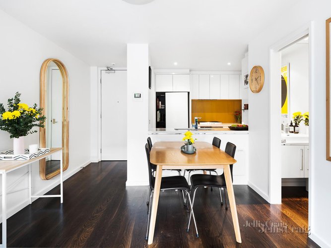 5 353 Napier Street Fitzroy 3065