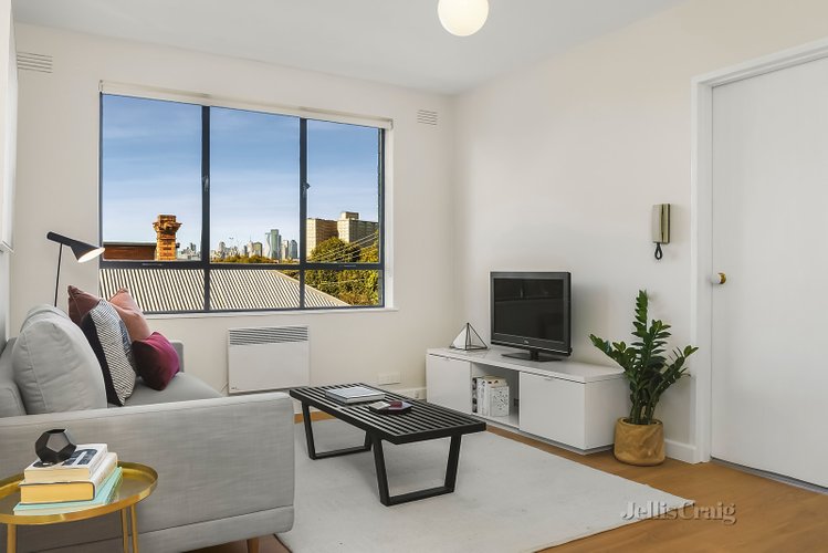 5/37 Bignell Street Flemington 3031