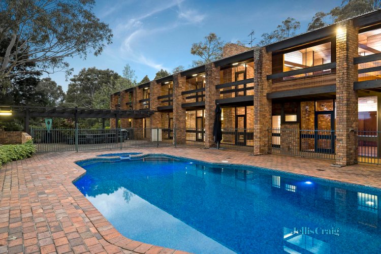 54-56 O'briens Lane Templestowe 3106