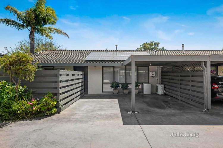 5 4-6 Oakland Street Mornington 3931