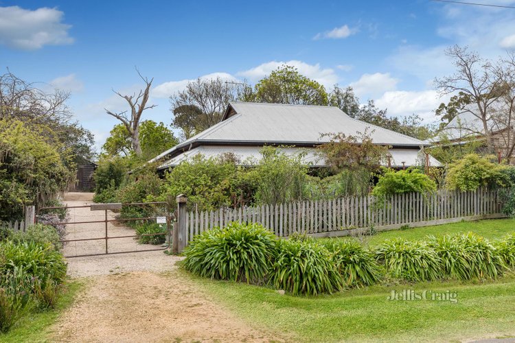 54 Adair Street Maldon 3463