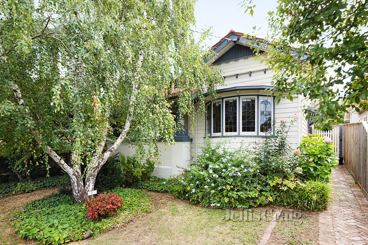 54 Auburn  Avenue Northcote 3070