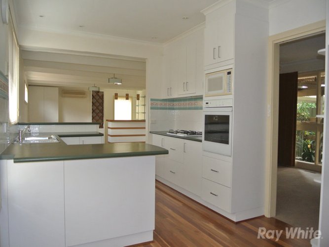 54 Banbury Street Burwood East 3151