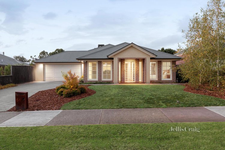54 Flaxen Hills Road Doreen 3754