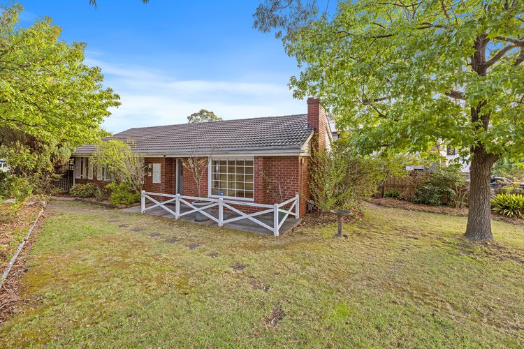 54 Junction Road Blackburn North 3130