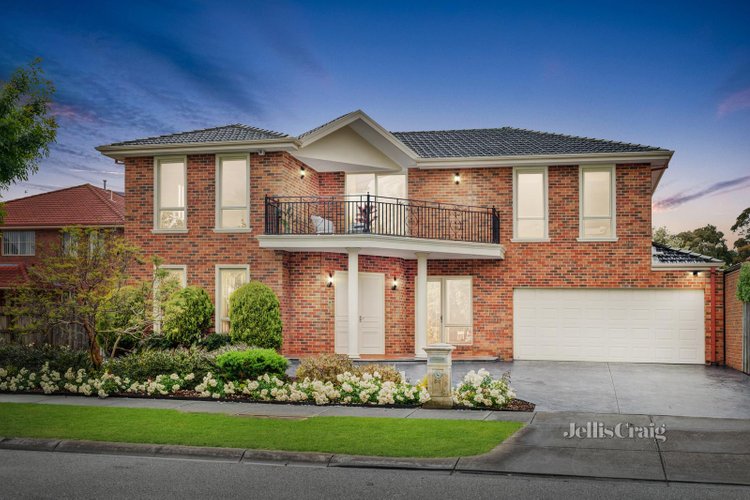 54 Kwinana Street Glen Waverley 3150