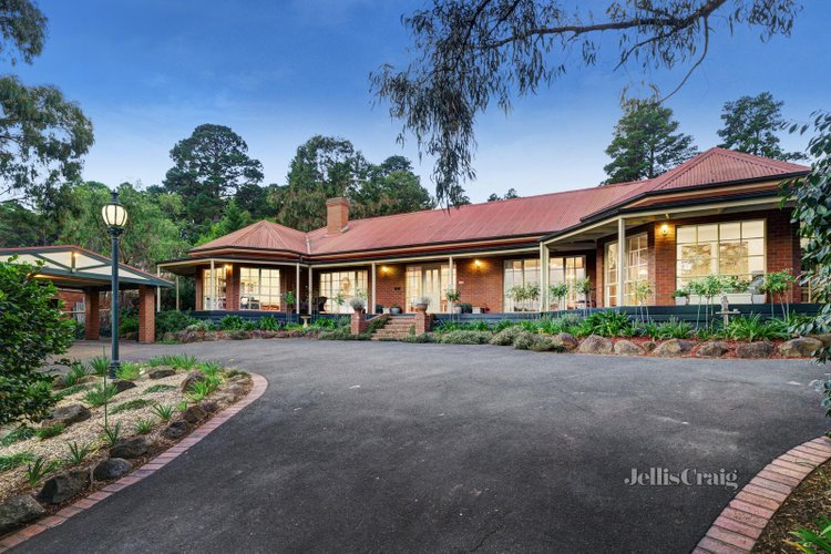 54 Maroong Drive Research 3095