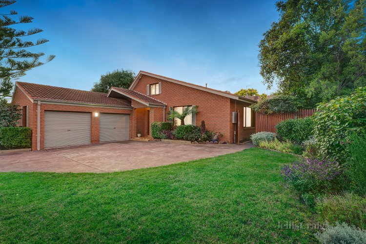 54 Renou Road Wantirna South 3152