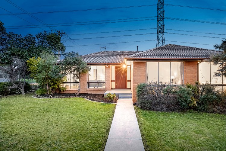 54 Whitehaven Crescent Mulgrave 3170