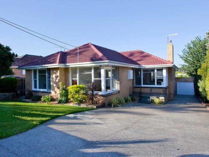 54 Willonga Street Strathmore 3041