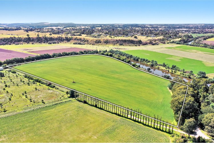 54 Yeates Drive, Bairnsdale