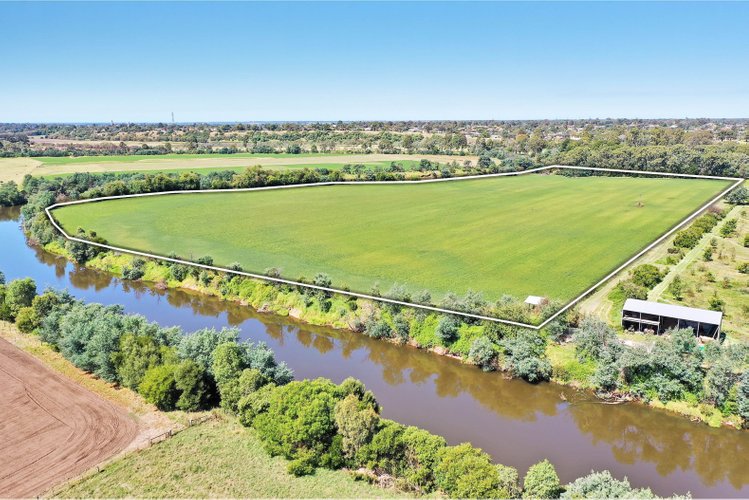 54 Yeates Drive, Bairnsdale