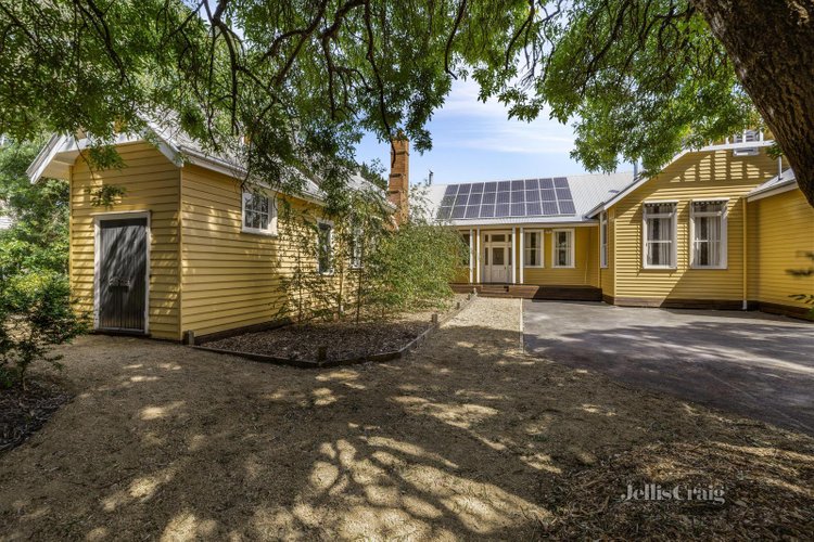 547 Post Office Road Ross Creek 3351