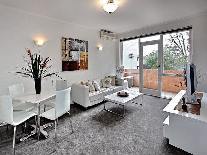 5 491 St Kilda Street Elwood 3184