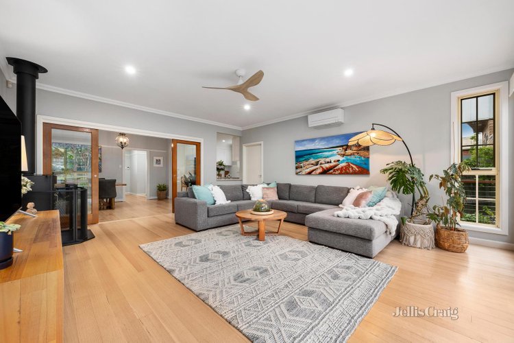 55 Elliot Street Mordialloc 3195