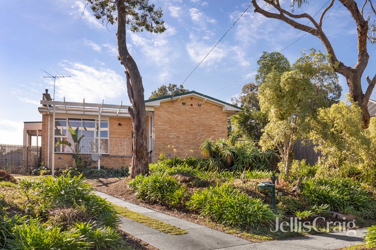 55 Fernside Avenue Briar Hill 3088