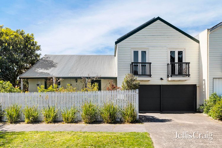 55 Separation Street Mornington 3931
