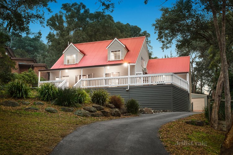 55 Valias Street North Warrandyte 3113