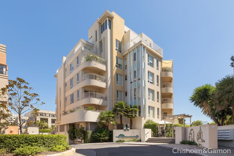 55 3 Seisman Place Port Melbourne 3207