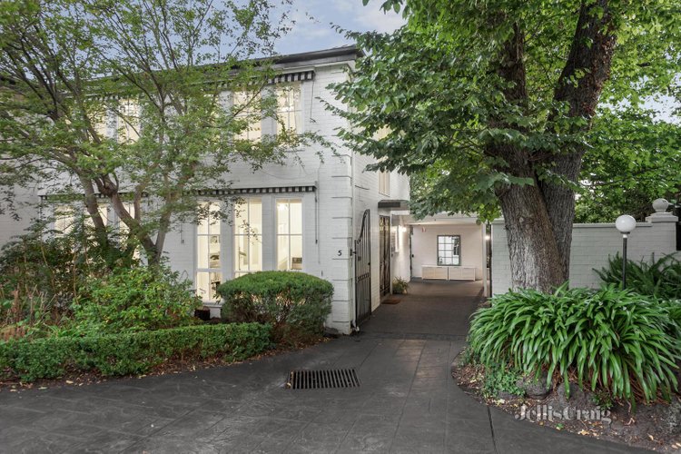 5 6 Balwyn Road Canterbury 3126