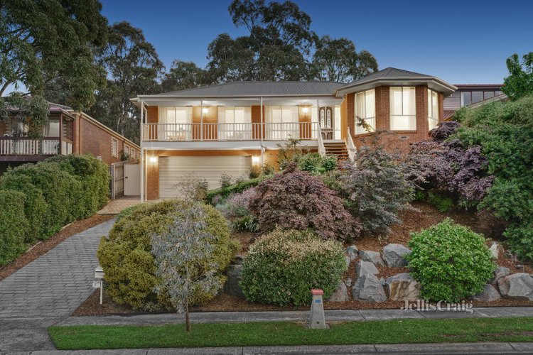 56 Dandallo Drive Eltham 3095